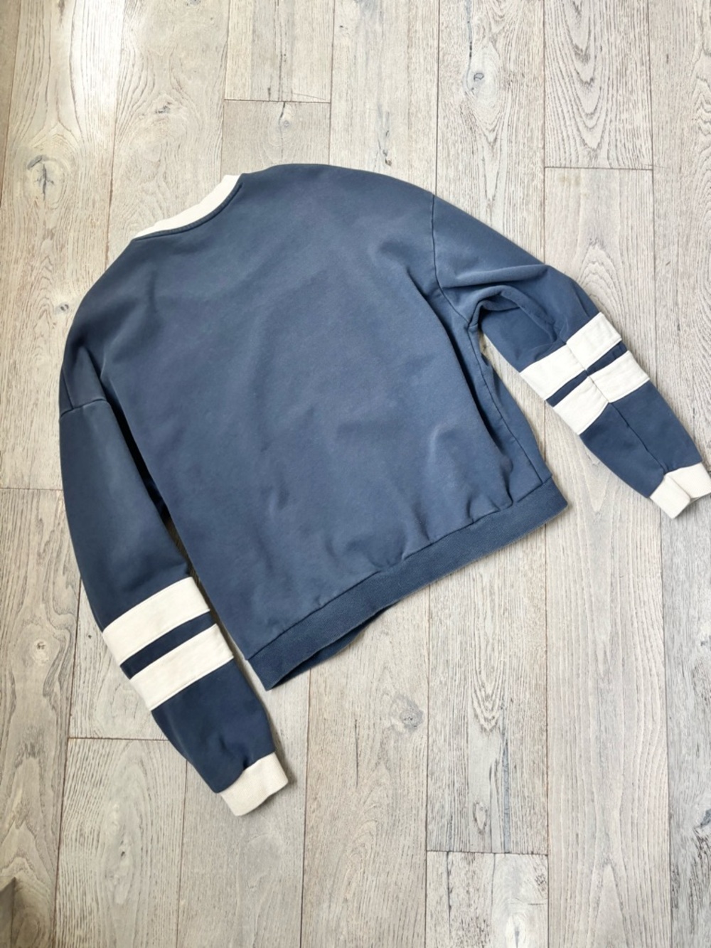 Falling Forward Vancouver Hockey Crew Neck - Picture 8 of 8